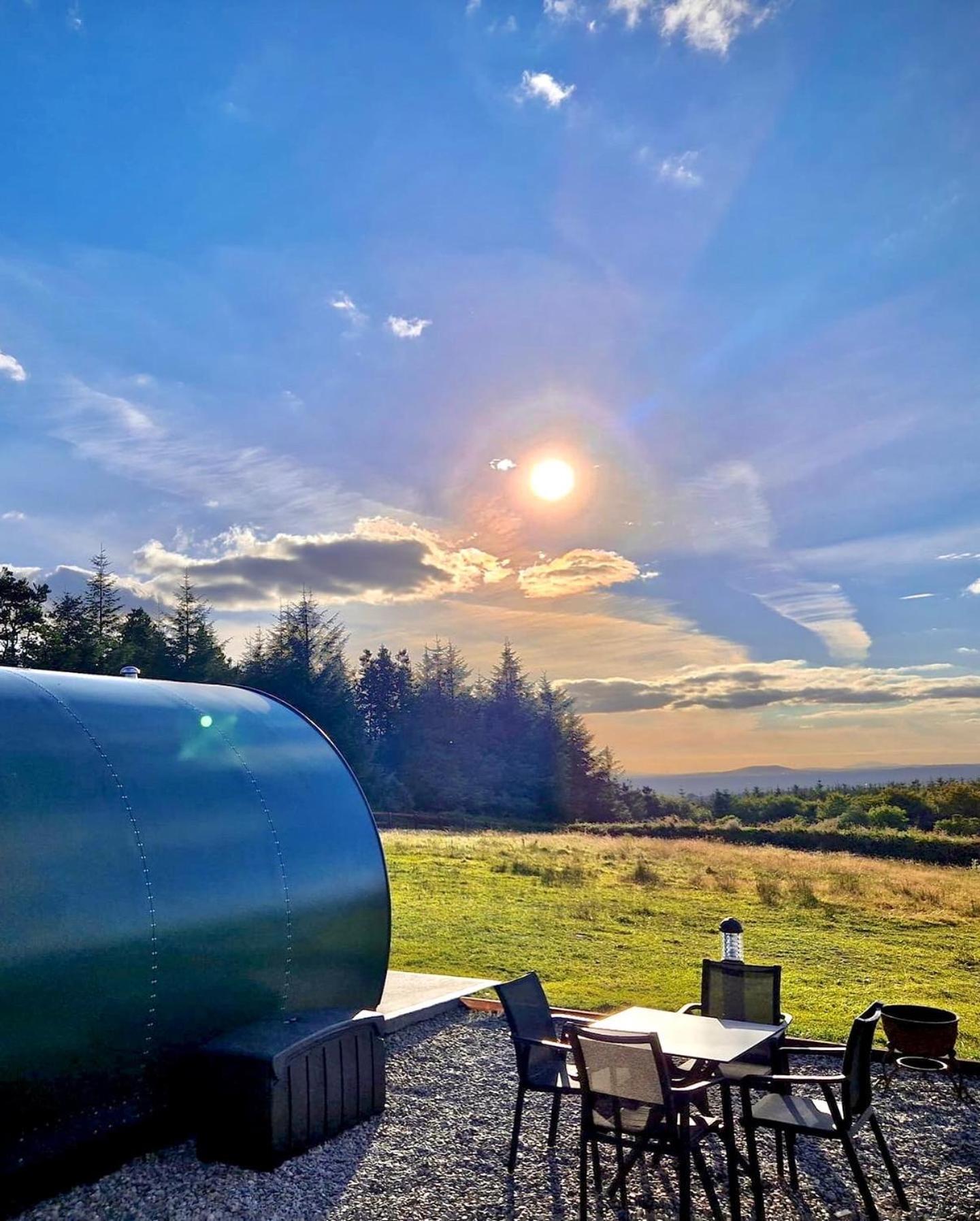 Forth Mountain Glamping Ballintlea Екстериор снимка